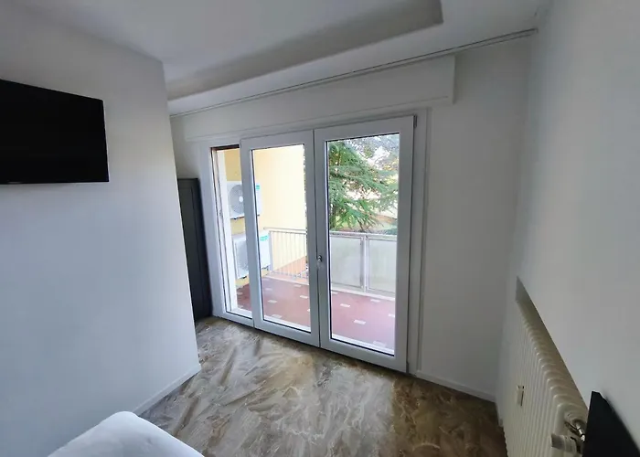 Grace House 招待所